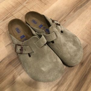 BIRKENSTOCK BOSTONS- Women’s size 38, taupe suede leather